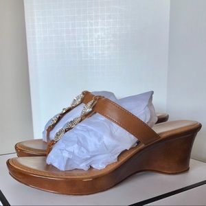 Toscanella Wedges Padded Insole Size 9